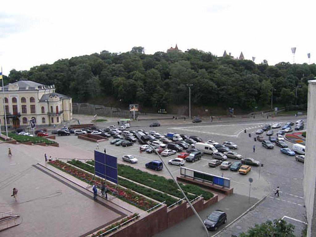 Central Apartments Kyiv Quarto foto